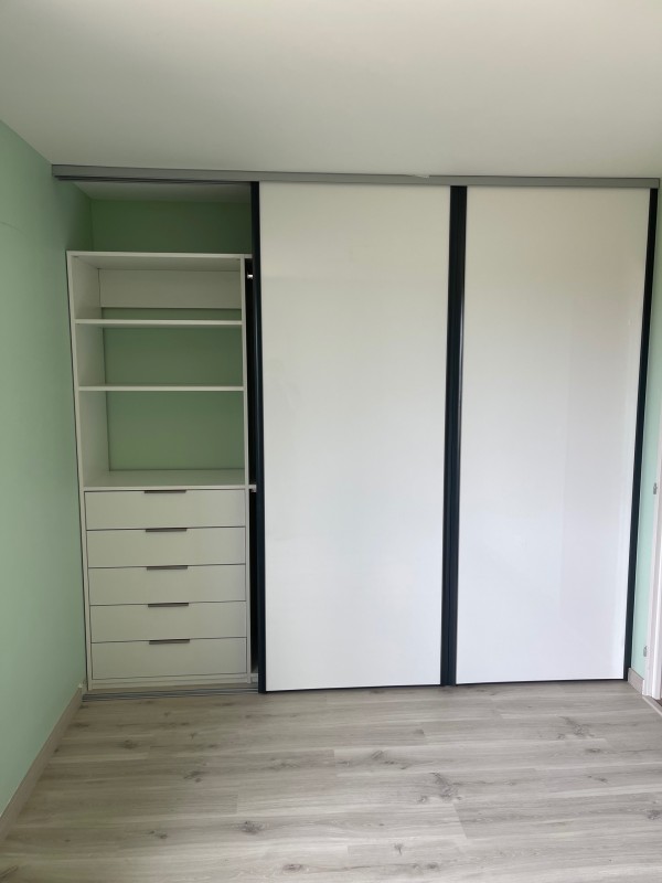 Installation de placard dans une chambre proche Bolbec