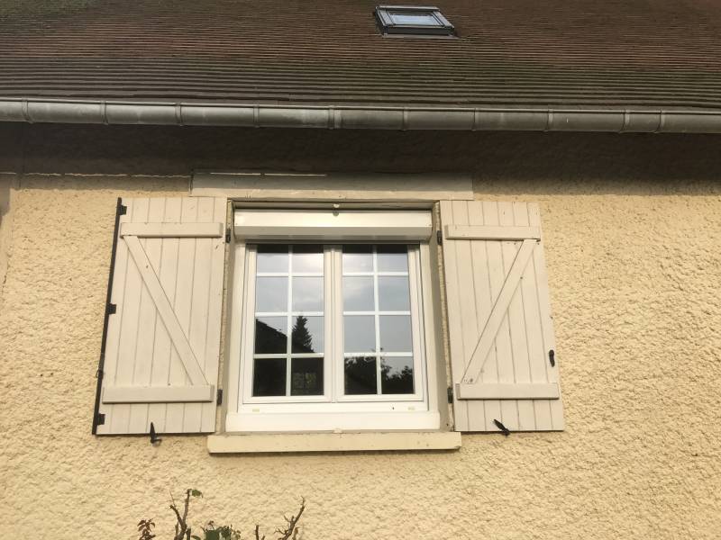 Pose de volet roulant par l’extérieur proche fauville en caux 76
