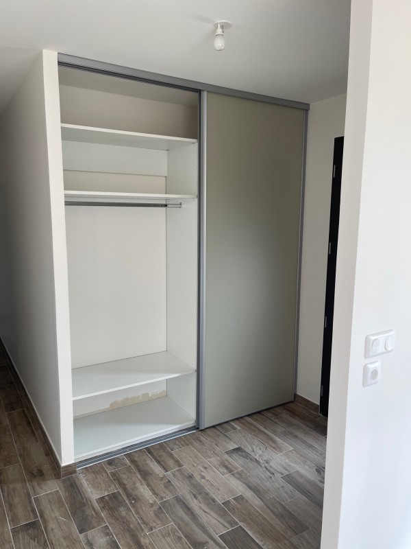 Installation de placard dans une chambre proche Bolbec