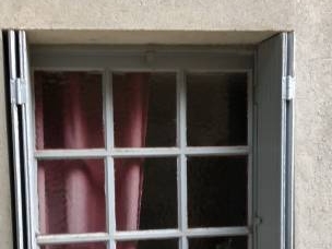 Entreprise pour la pose de fenêtres PVC imitation bois proche Saint Romain de Colbosc
